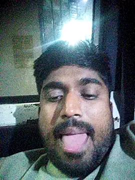 Snapshot of Driver-naru chatting on January 22, 2025, 7:34 pm Driver-naru online show from January 22, 2025, 7:34 pm