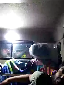 Snapshot of Driver-naru chatting on March 21, 2025, 8:08 pm Driver-naru online show from March 21, 2025, 8:08 pm