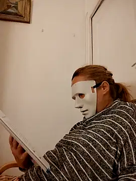 She-devilx online show from October 14, 2025, 10:32 pm