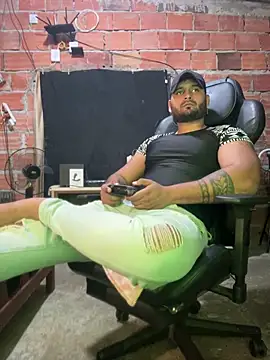 Snapshot of Imperion_king chatting on January 29, 2025, 3:12 am Imperion king online show from January 29, 2025, 3:12 am