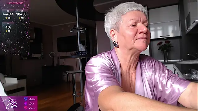 roxana brooks online show from September 27, 2025, 7:13 am