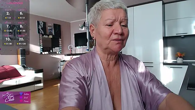 Snapshot of roxana_brooks chatting on February 6, 2026, 9:12 am roxana brooks online show from February 6, 2026, 9:12 am