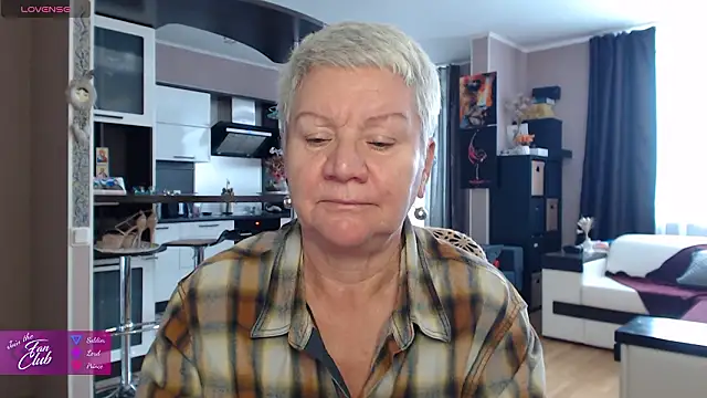 Snapshot of roxana_brooks chatting on February 10, 2026, 9:13 am roxana brooks online show from February 10, 2026, 9:13 am