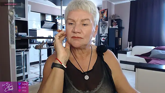 Snapshot of roxana_brooks chatting on June 20, 2026, 1:25 pm roxana brooks online show from June 20, 2026, 1:25 pm