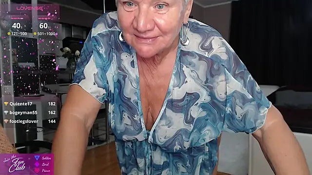 Snapshot of roxana_brooks chatting on July 28, 2026, 8:52 pm roxana brooks online show from July 28, 2026, 8:52 pm
