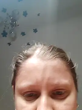 CumCpl online show from October 17, 2025, 6:05 am