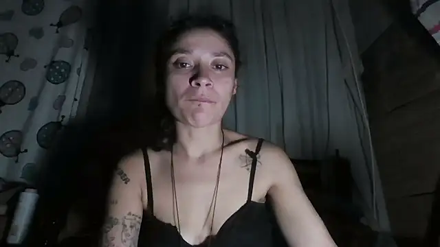 TamaraNauthy online show from November 28, 2025, 10:56 pm