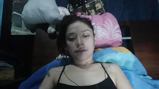 TamaraNauthy online show from April 10, 2026, 9:52 pm