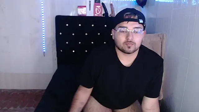 Snapshot of Jeilou chatting on July 8, 2026, 12:59 am Jeilou online show from July 8, 2026, 12:59 am