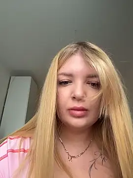 Snapshot of OdriOlsens chatting on November 12, 2025, 10:26 am OdriOlsens online show from November 12, 2025, 10:26 am