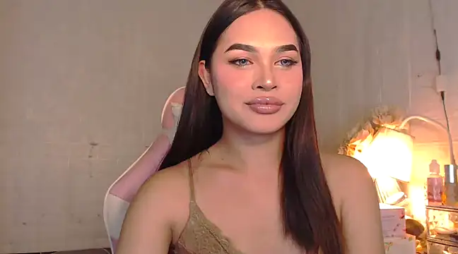 Ashely Lewis online show from January 26, 2025, 10:23 am