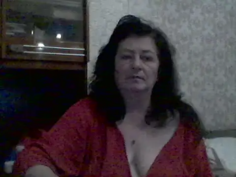 GypsiQueen2 online show from February 14, 2025, 7:02 pm