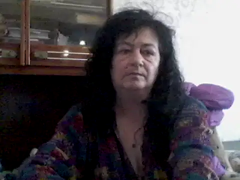 GypsiQueen2 online show from February 20, 2025, 1:30 pm