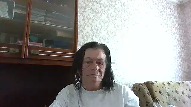 GypsiQueen2 online show from June 29, 2026, 7:25 am