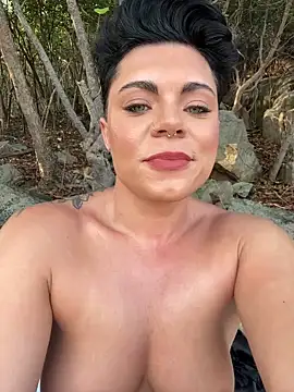 LukeLouHarvey online show from January 31, 2025, 1:01 am