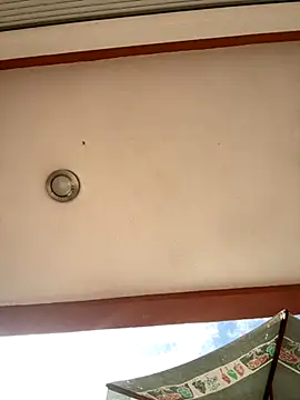 juniiorre online show from October 14, 2025, 9:10 am