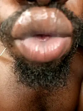 Snapshot of Texanguy01 chatting on October 27, 2025, 1:26 pm Texanguy01 online show from October 27, 2025, 1:26 pm