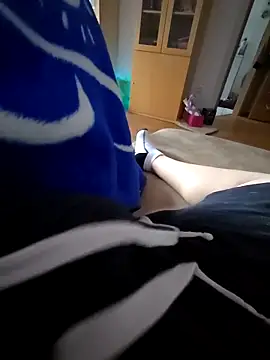 Snapshot of DauerGeilDaddy chatting on October 27, 2025, 3:05 pm DauerGeilDaddy online show from October 27, 2025, 3:05 pm