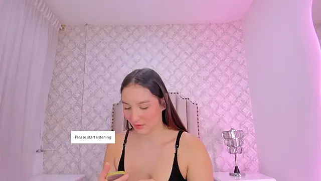 Pia Johnson  online show from January 18, 2026, 11:36 am