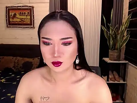 Yesha harper online show from December 13, 2024, 4:49 pm