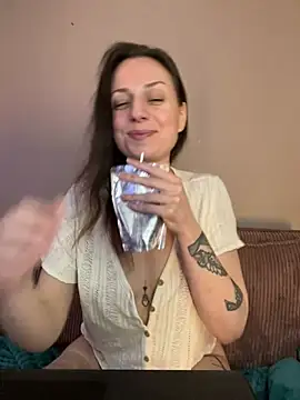 hades4ness online show from February 8, 2025, 10:18 am