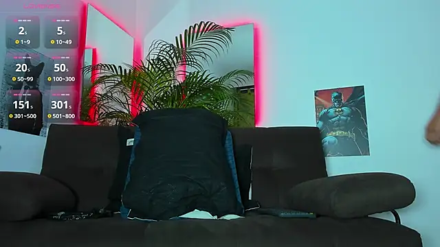 DantePierroo online show from December 15, 2024, 10:50 am