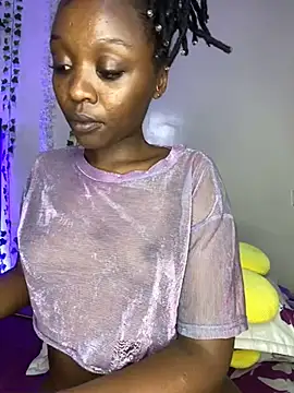 Snapshot of DazedGlade chatting on December 15, 2024, 7:31 pm DazedGlade online show from December 15, 2024, 7:31 pm