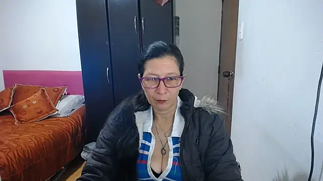 Snapshot of latin49 chatting on June 25, 2026, 5:34 am latin49 online show from June 25, 2026, 5:34 am