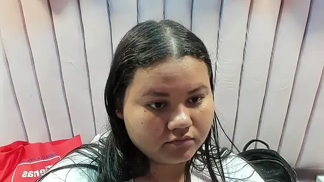 ValenTitis online show from September 13, 2025, 8:30 pm