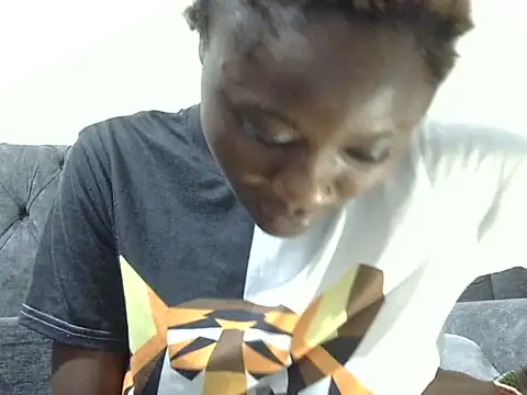 Snapshot of sweet_caci chatting on August 6, 2026, 5:48 pm sweet caci online show from August 6, 2026, 5:48 pm