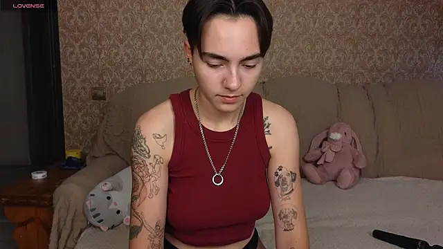 twobabesweet online show from July 21, 2026, 9:22 am