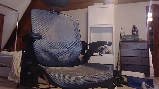 Snapshot of cashmasterzobistone chatting on February 3, 2026, 1:37 am cashmasterzobistone online show from February 3, 2026, 1:37 am