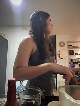 Gaby zahir  online show from December 1, 2025, 2:22 pm