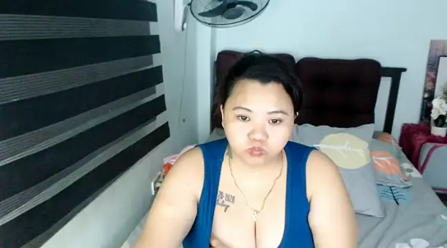 Snapshot of Asianwow22 chatting on January 17, 2025, 4:26 pm Asianwow22 online show from January 17, 2025, 4:26 pm