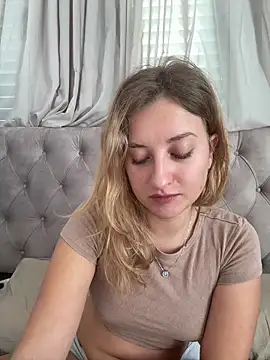 MileySummer online show from December 18, 2025, 9:59 am