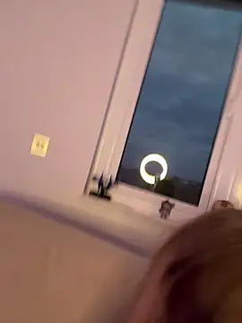 MileySummer online show from April 1, 2026, 4:15 pm