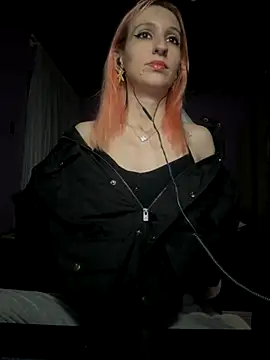 bunnydark00 online show from October 4, 2025, 3:37 am