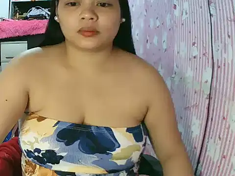 Snapshot of shaira4u chatting on March 24, 2026, 12:26 am shaira4u online show from March 24, 2026, 12:26 am