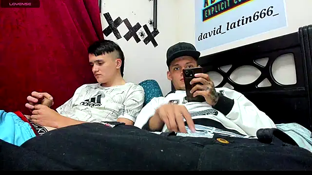 Snapshot of davidlatin66 chatting on January 22, 2025, 5:59 am davidlatin66 online show from January 22, 2025, 5:59 am