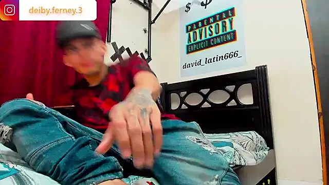 Snapshot of davidlatin66 chatting on February 3, 2025, 11:26 pm davidlatin66 online show from February 3, 2025, 11:26 pm