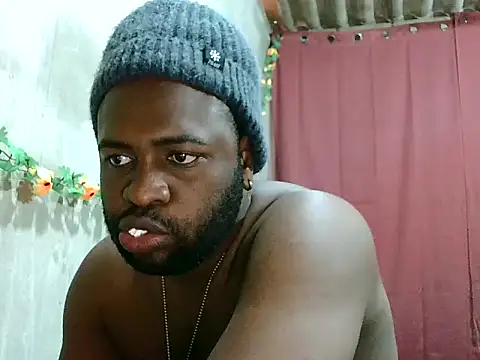 2ocmaxi online show from December 22, 2025, 8:28 pm