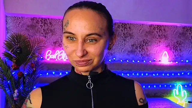 Cool Freak  online show from December 20, 2024, 9:21 am