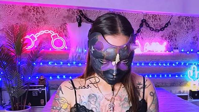 Cool Freak  online show from October 27, 2025, 10:30 am