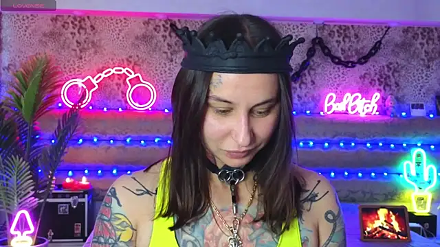 Cool Freak  online show from May 16, 2026, 10:12 am
