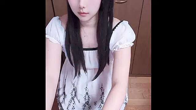 Anne-japanese- online show from July 14, 2026, 12:24 am