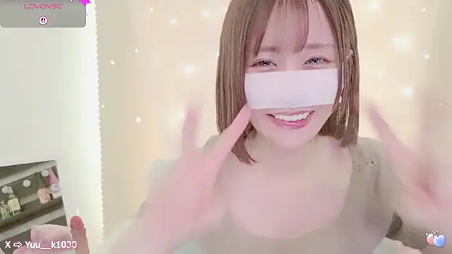 Yuu  k online show from March 17, 2025, 3:47 am