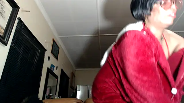 Snapshot of Gucci_Bx chatting on July 23, 2026, 10:51 pm Gucci Bx online show from July 23, 2026, 10:51 pm
