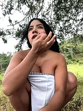 serena willow online show from November 13, 2025, 3:55 pm