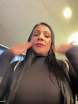 saaalome 1 online show from February 13, 2026, 10:06 pm