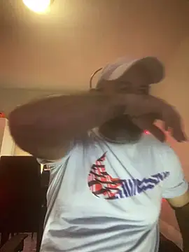 Snapshot of Cristian-Brayan chatting on January 26, 2025, 1:25 pm Cristian-Brayan online show from January 26, 2025, 1:25 pm